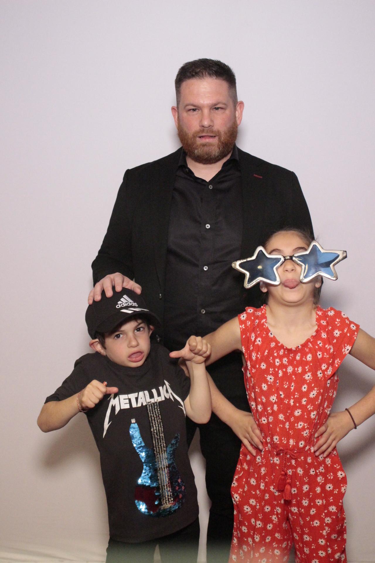 Danielle’s 40th birthday | View more photos from the event at gallery.myphotoboothexperience.co.uk/u/MyPhotoBoothExperienceLtd/Danielle’s-40th-birthday